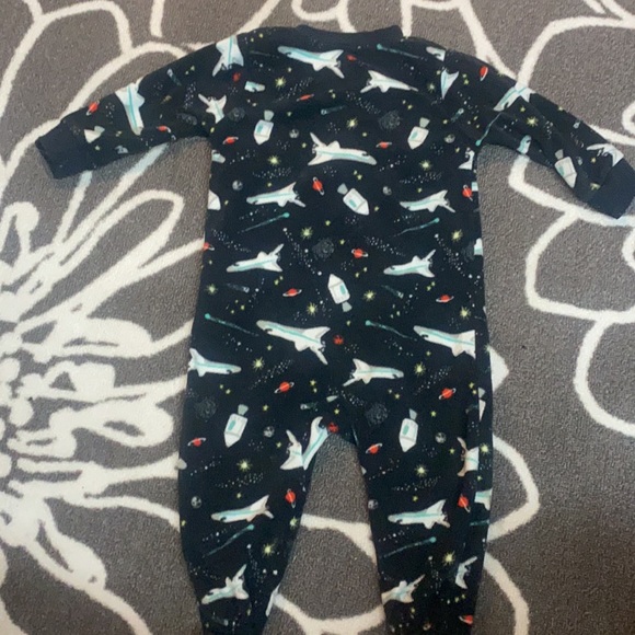 12 month Carter’s flannel sleeper - Picture 3 of 5